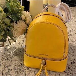 100% authentic Michael Kors backpack (price is firm)